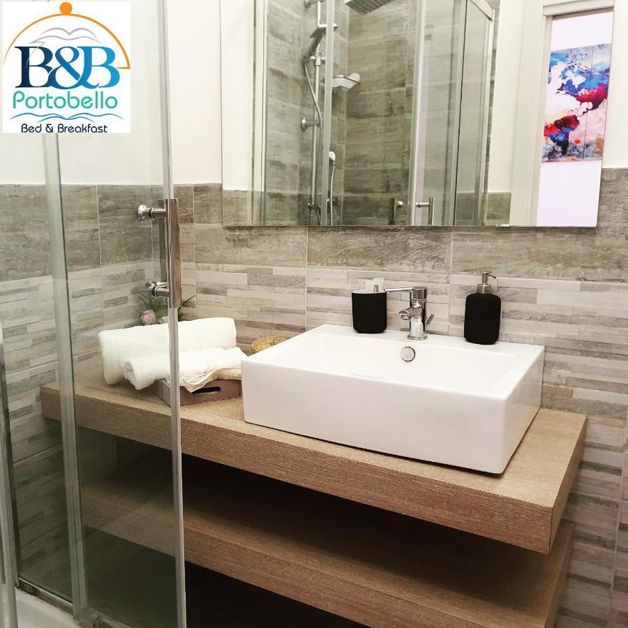 B&B Portobello ซาแลร์โน ภายนอก รูปภาพ